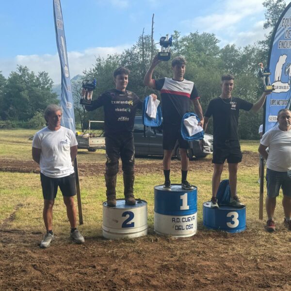 II SUPER ENDURO CUEVA DEL OSO