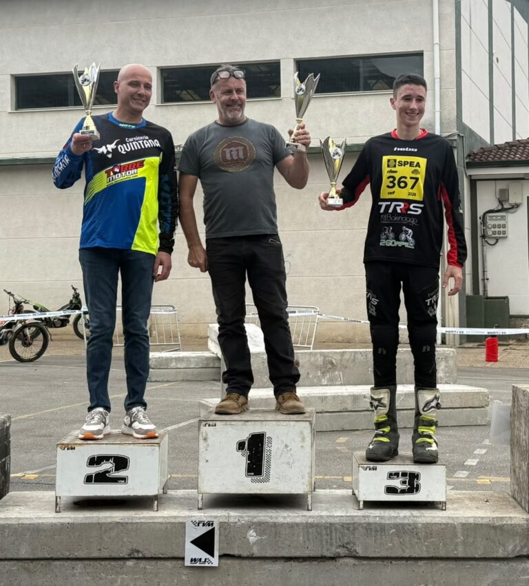 TRIAL DE SAMANO